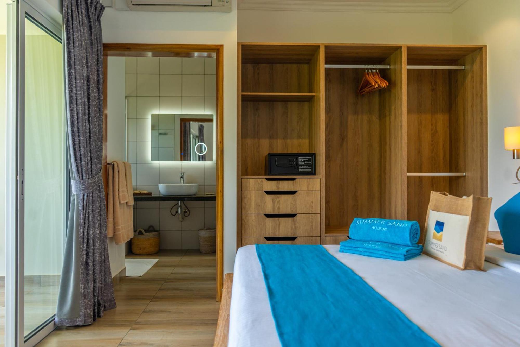 Summer Sand Holiday Apartments Бо-Валлон Екстер'єр фото